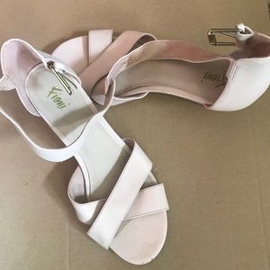 Blush pink Fiona 1/2” wedged sandals with gold buckle closure size 10